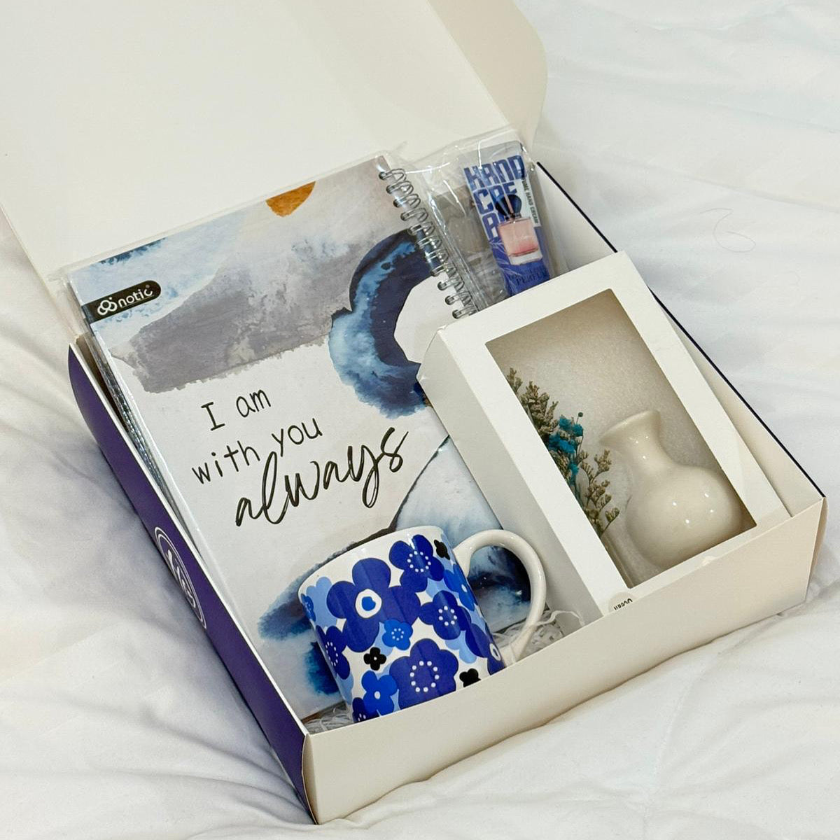  Blue Serenity Box 🌊